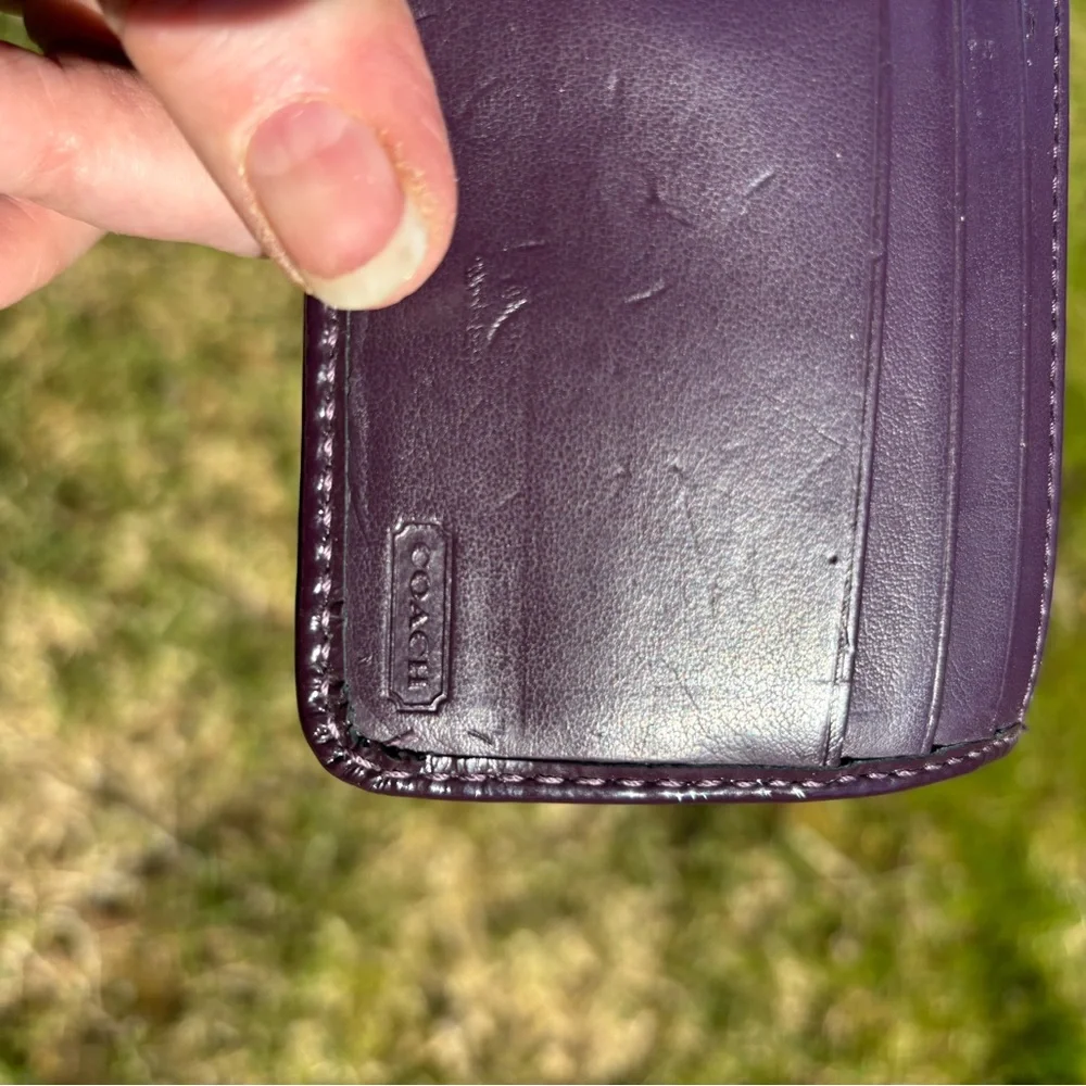 Coach Trifold Deep Prple Turnlock Wallet - Picture 13 of 13